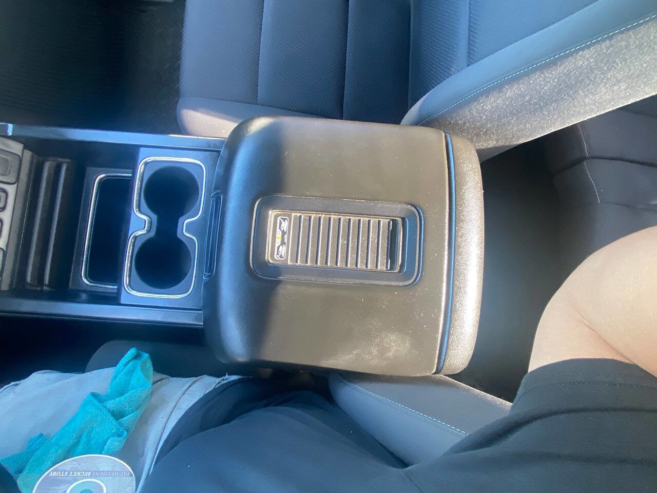 Used 2018 Chevrolet Silverado 1500 LT w/ All Star Edition image 35