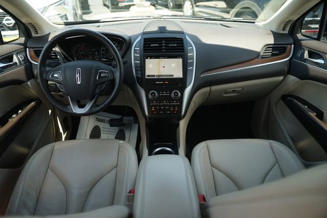 Used 2019 Lincoln MKC Select w/ Select Plus Package FWD image 21