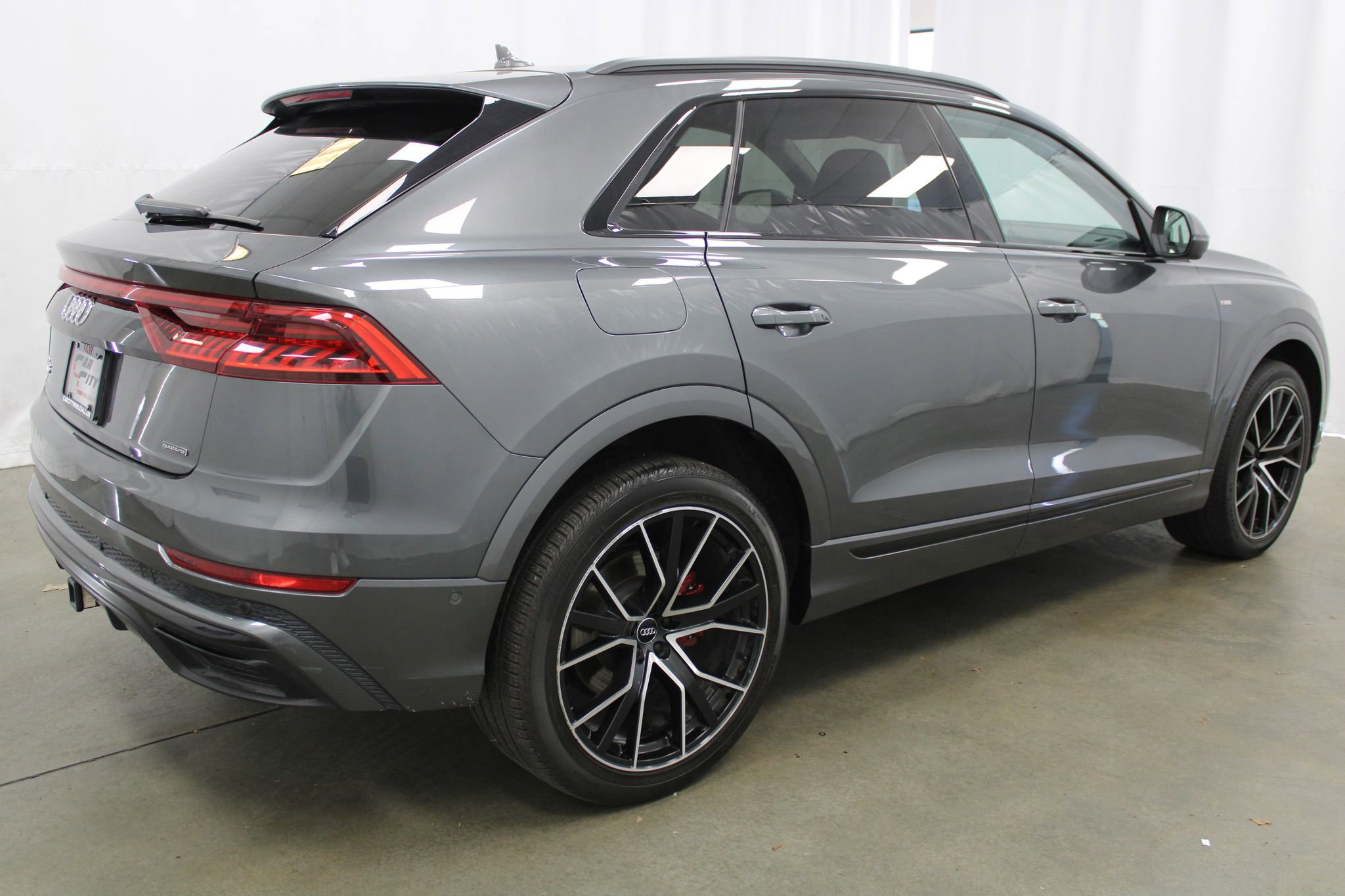 Used 2020 Audi Q8 Premium Plus AWD/4WD image 5