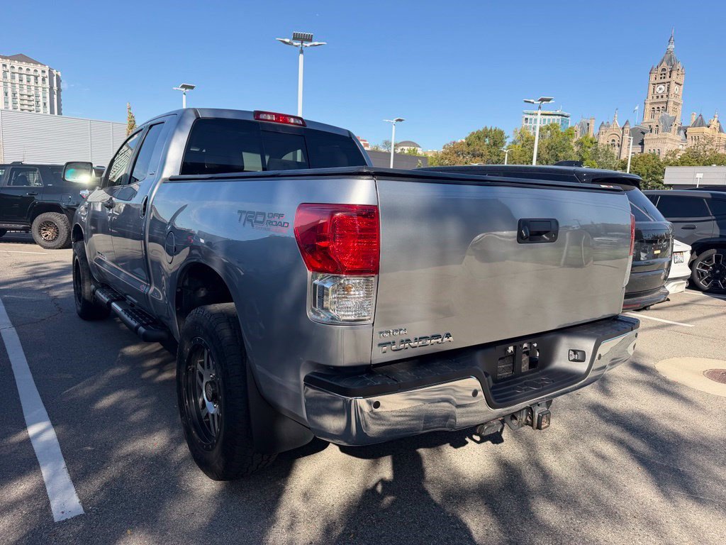 Used 2010 Toyota Tundra 4x4 Double Cab image 6