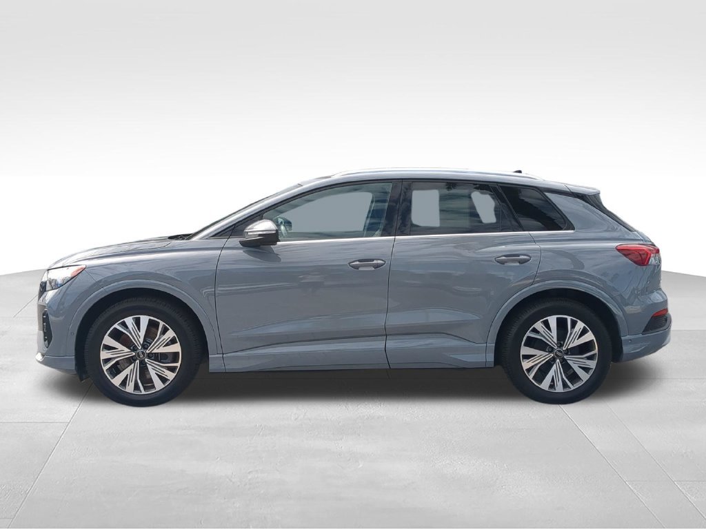 Used 2023 Audi Q4 e-tron Premium Plus w/ Premium Plus RWD image 6