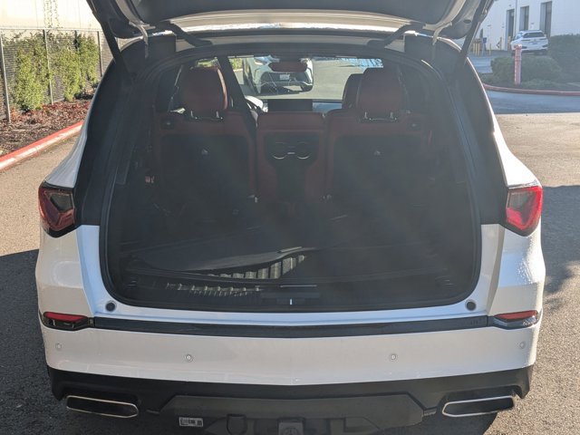 Used 2022 Acura MDX A-Spec image 6
