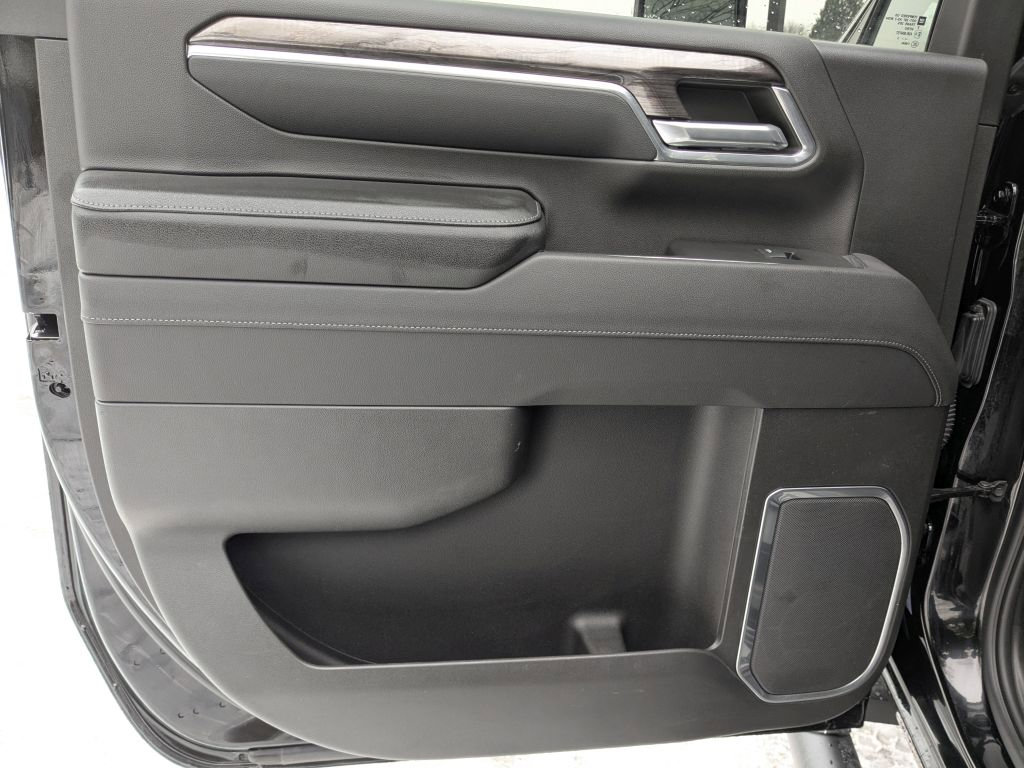 Certified 2024 Chevrolet Silverado 3500 LTZ w/ LTZ Plus Package image 28