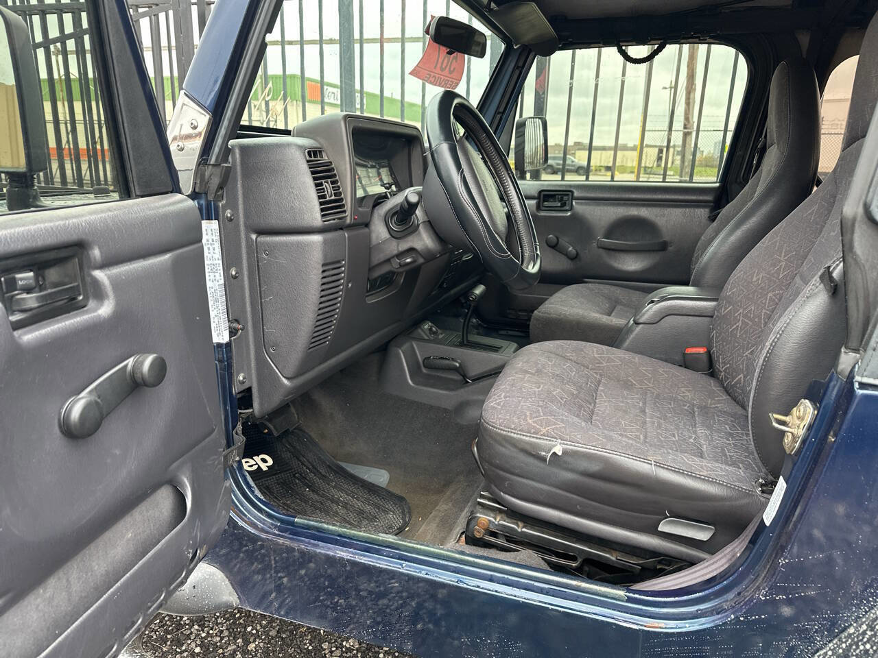 Used 2001 Jeep Wrangler Sport AWD/4WD image 3