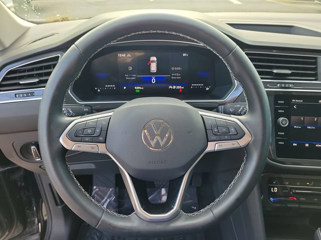 Certified 2024 Volkswagen Tiguan SE AWD/4WD image 21