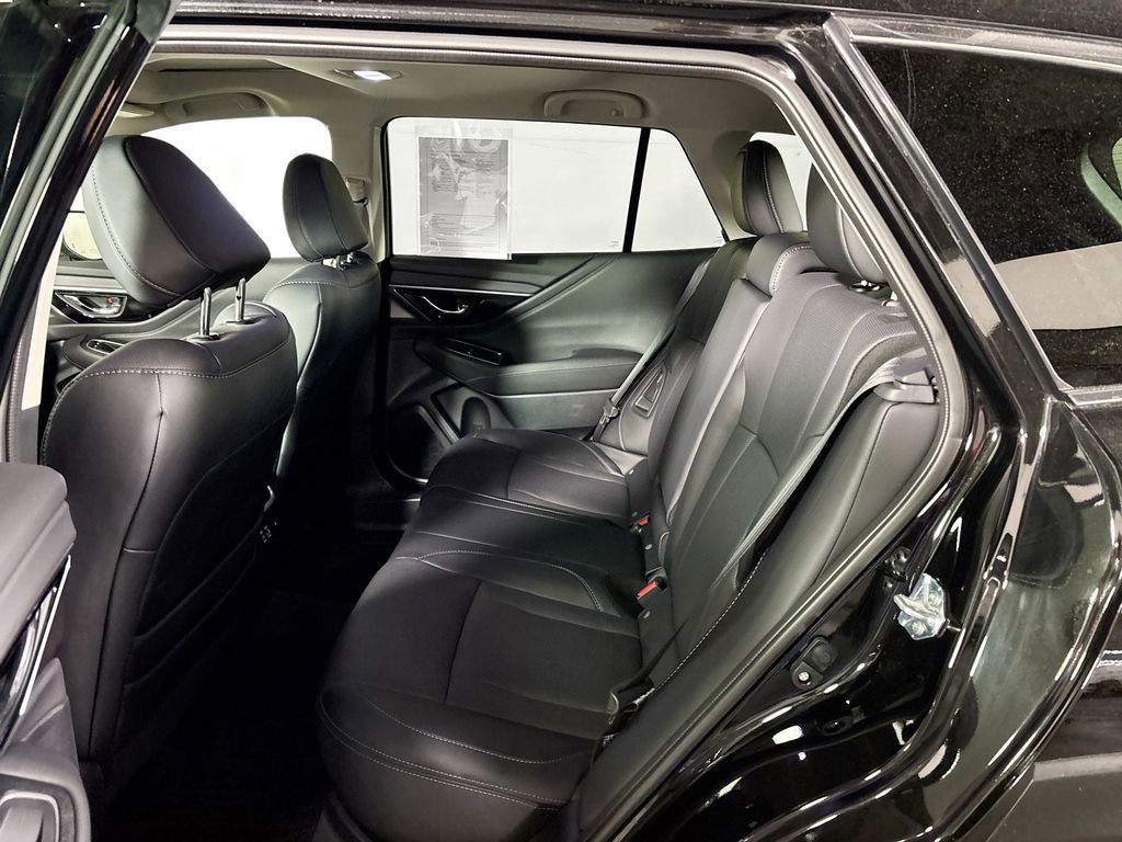 Certified 2025 Subaru Outback Limited AWD/4WD image 22