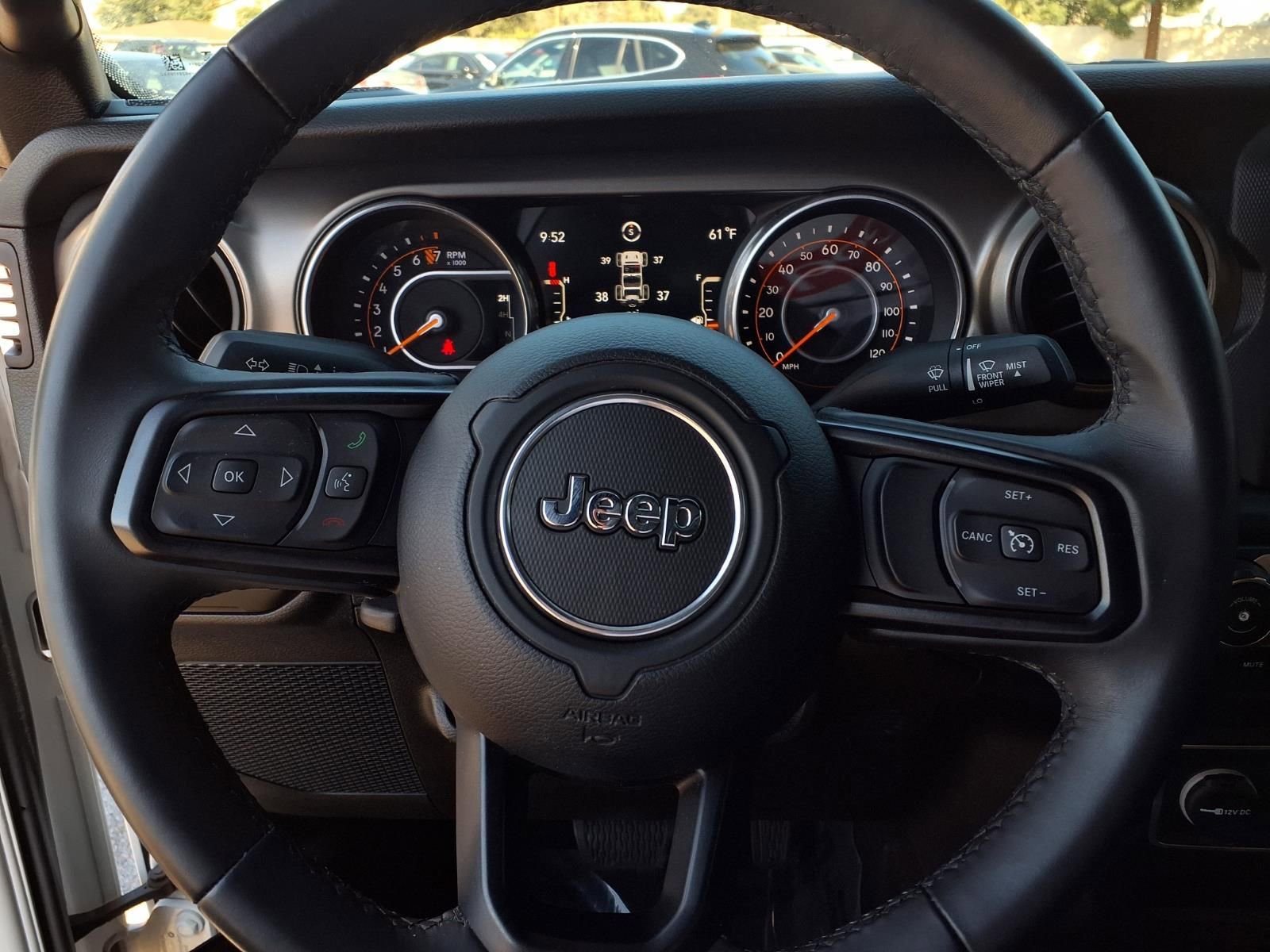 Used 2018 Jeep Wrangler Sport image 12
