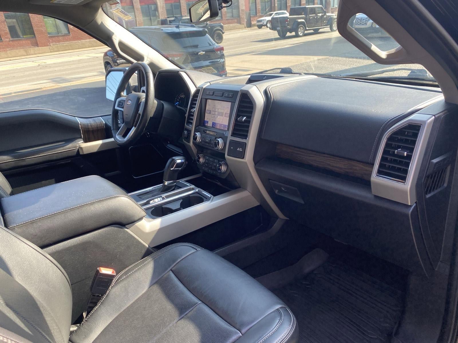 Used 2020 Ford F150 Lariat w/ Equipment Group 502A Luxury AWD/4WD image 27
