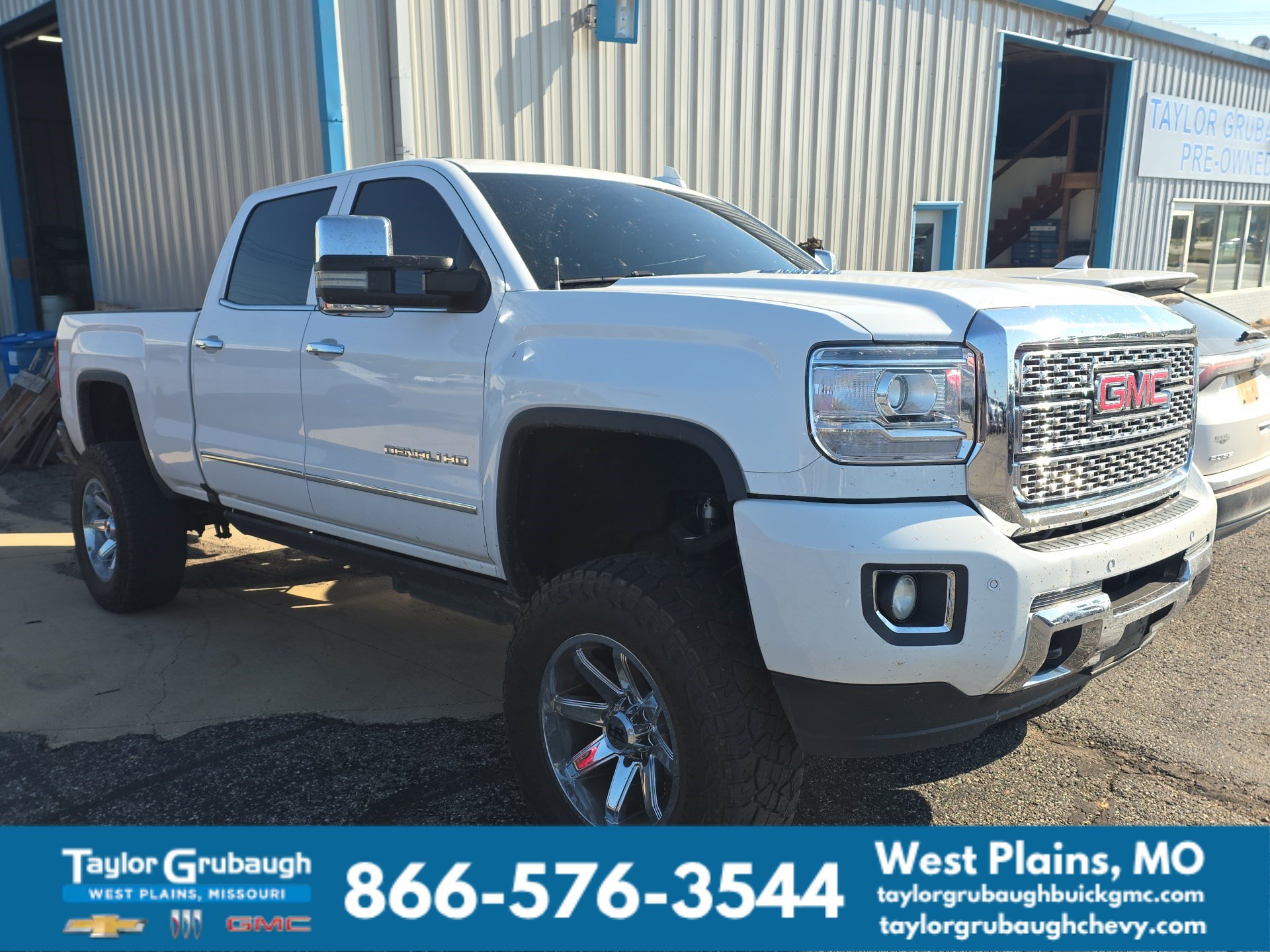 Used 2016 GMC Sierra 2500 Denali w/ Duramax Plus Package