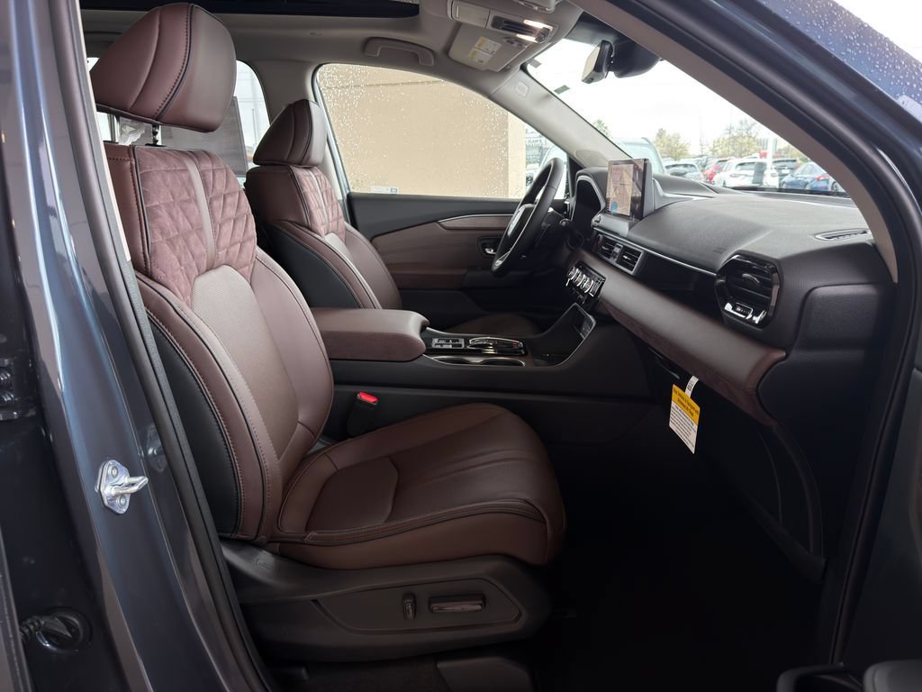 Used 2026 Honda Pilot Elite image 26
