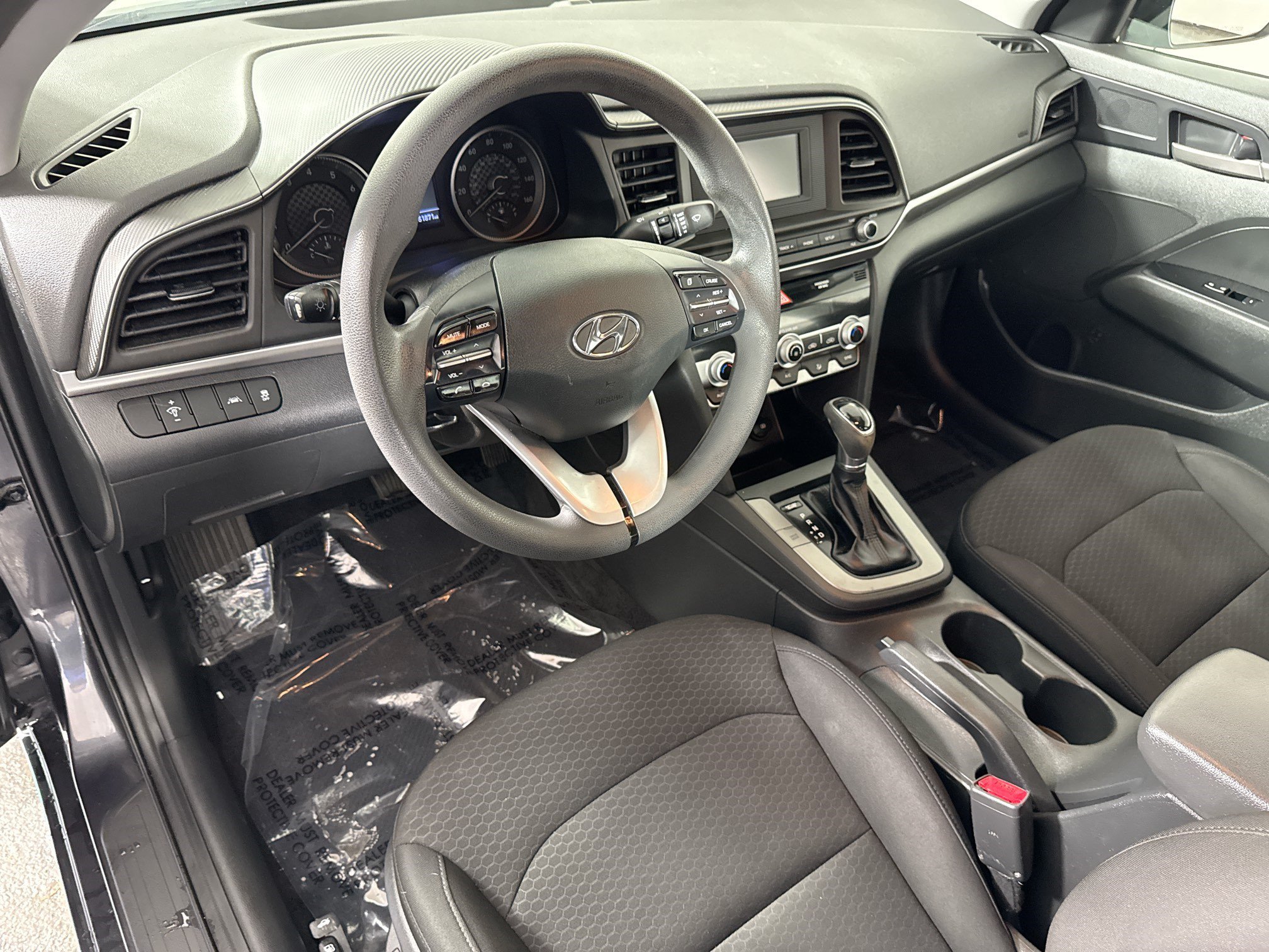 Used 2020 Hyundai Elantra SE w/ Cargo Package (C1) FWD image 22