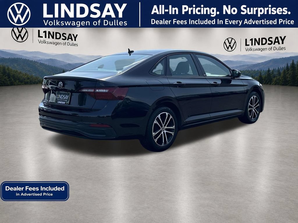 Used 2024 Volkswagen Jetta Sport FWD image 7