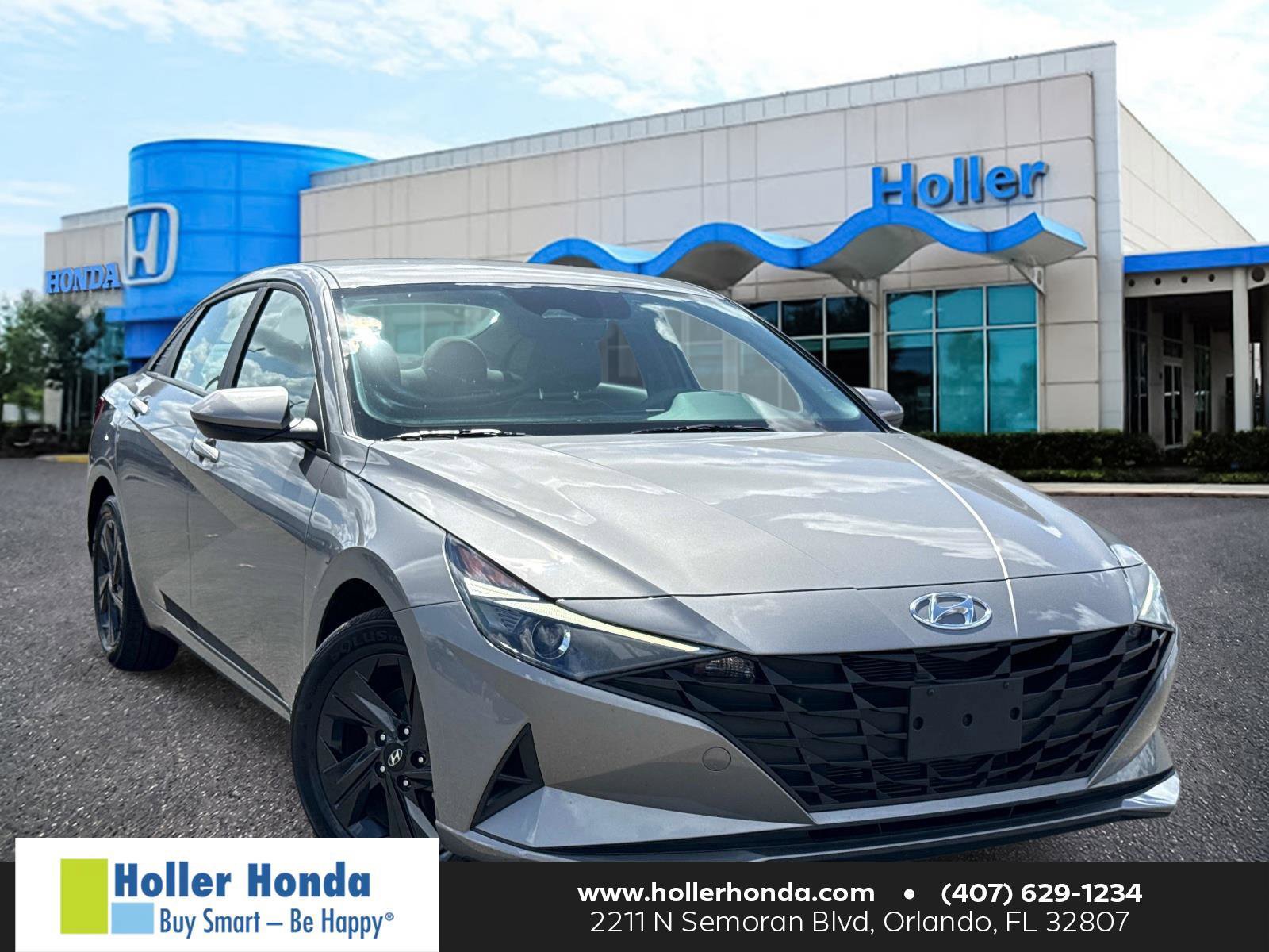 Used 2023 Hyundai Elantra SEL image 1