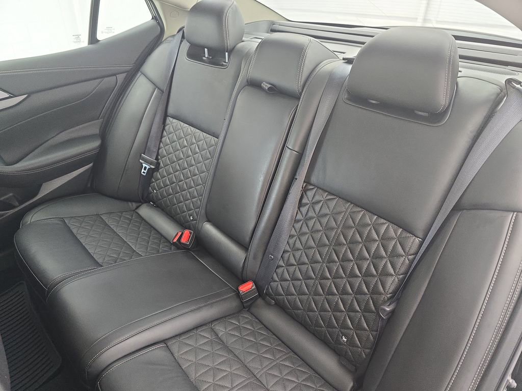 Used 2021 Nissan Maxima Platinum w/ Sport Mat Group image 13