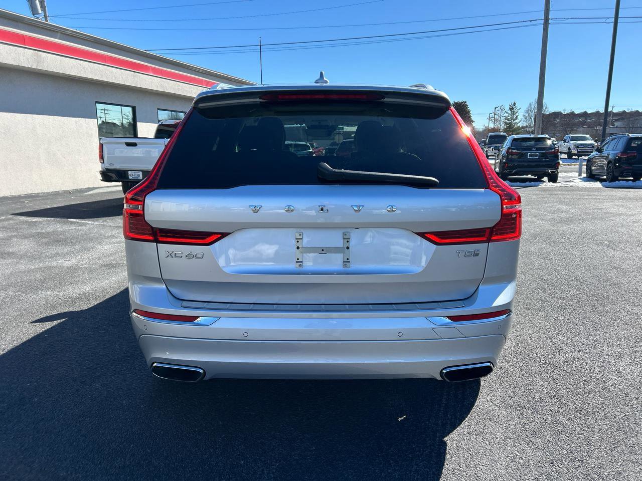 Used 2019 Volvo XC60 T5 Inscription w/ Protection Package Premier image 6