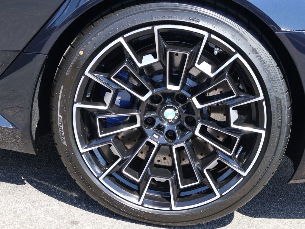 New 2026 BMW M5 w/ Executive Package image 46