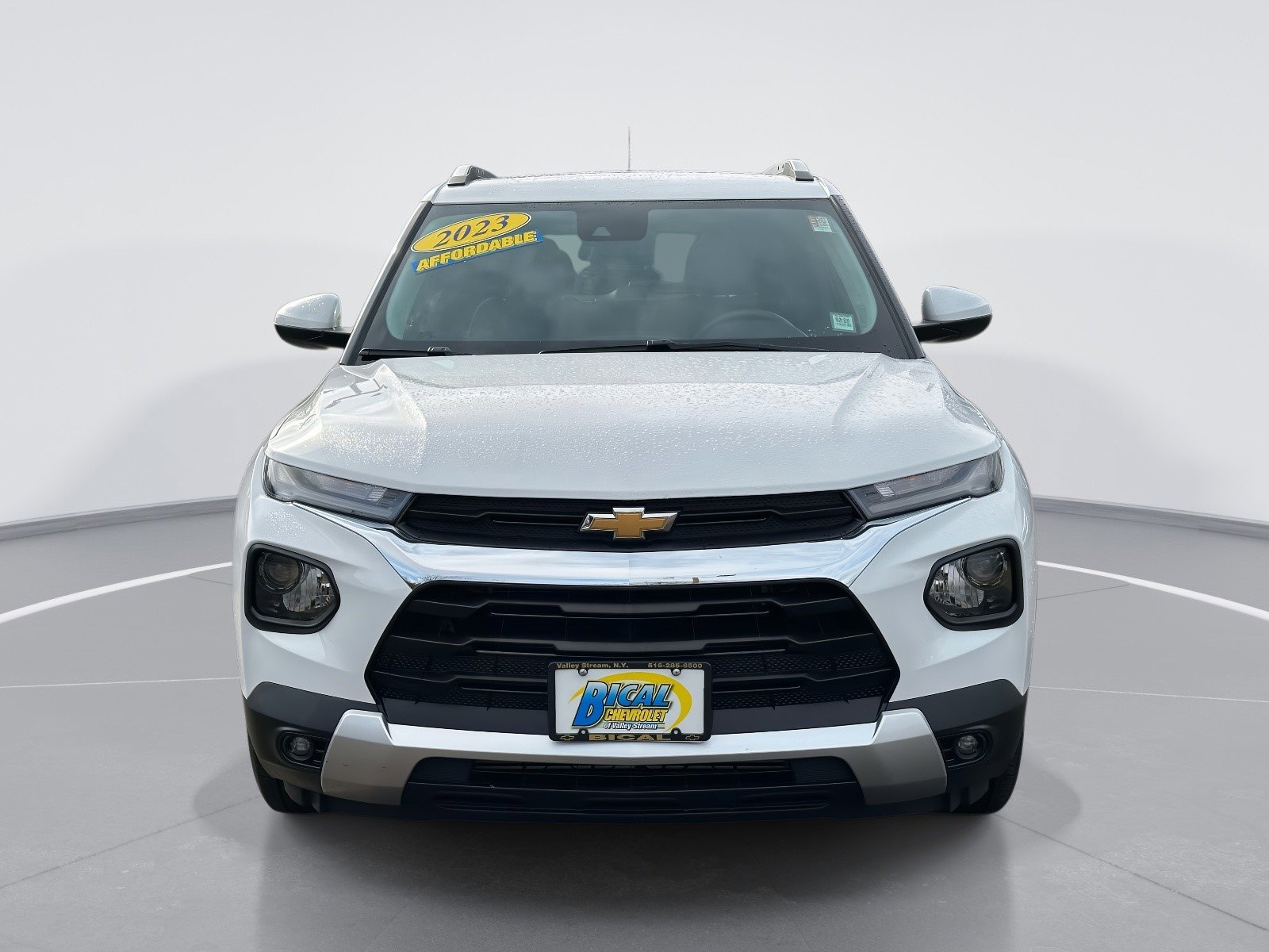Certified 2023 Chevrolet TrailBlazer LT w/ Convenience Package image 3