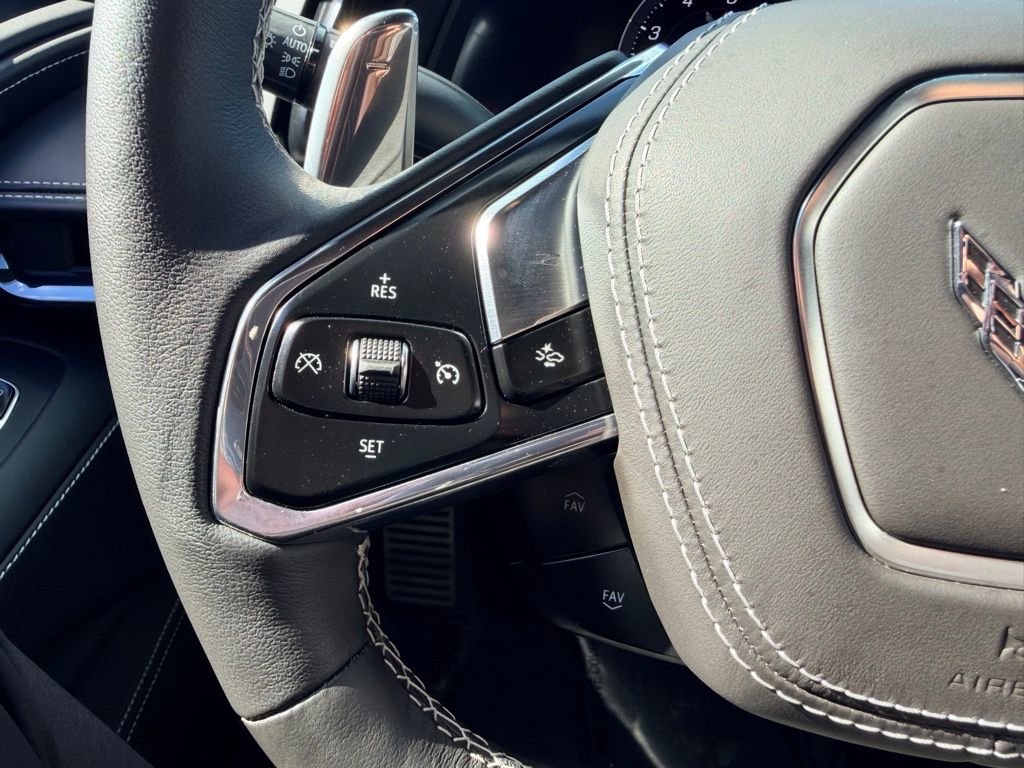 Used 2024 Chevrolet Corvette Stingray Premium Conv w/ Stealth Interior Trim Package image 30