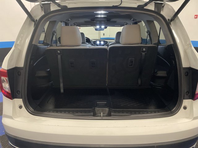 Certified 2020 Honda Pilot Touring image 26