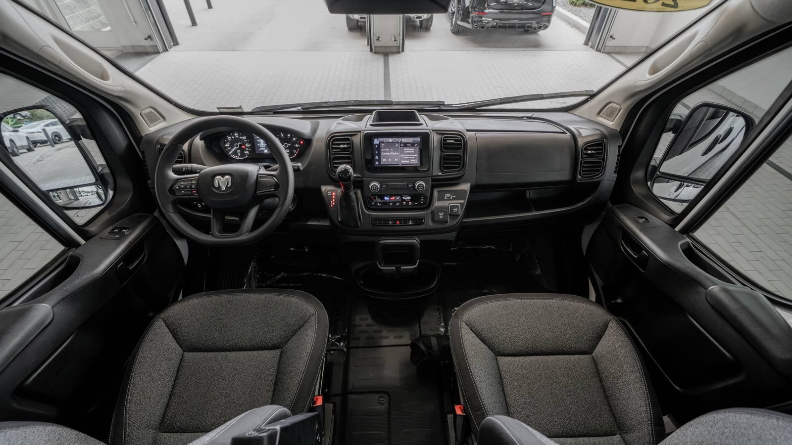 Used 2024 RAM ProMaster 3500 w/ Power Group FWD image 8