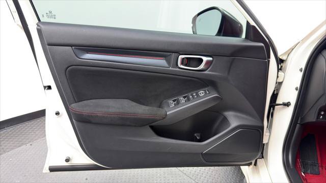 Used 2023 Honda Civic Type R image 13