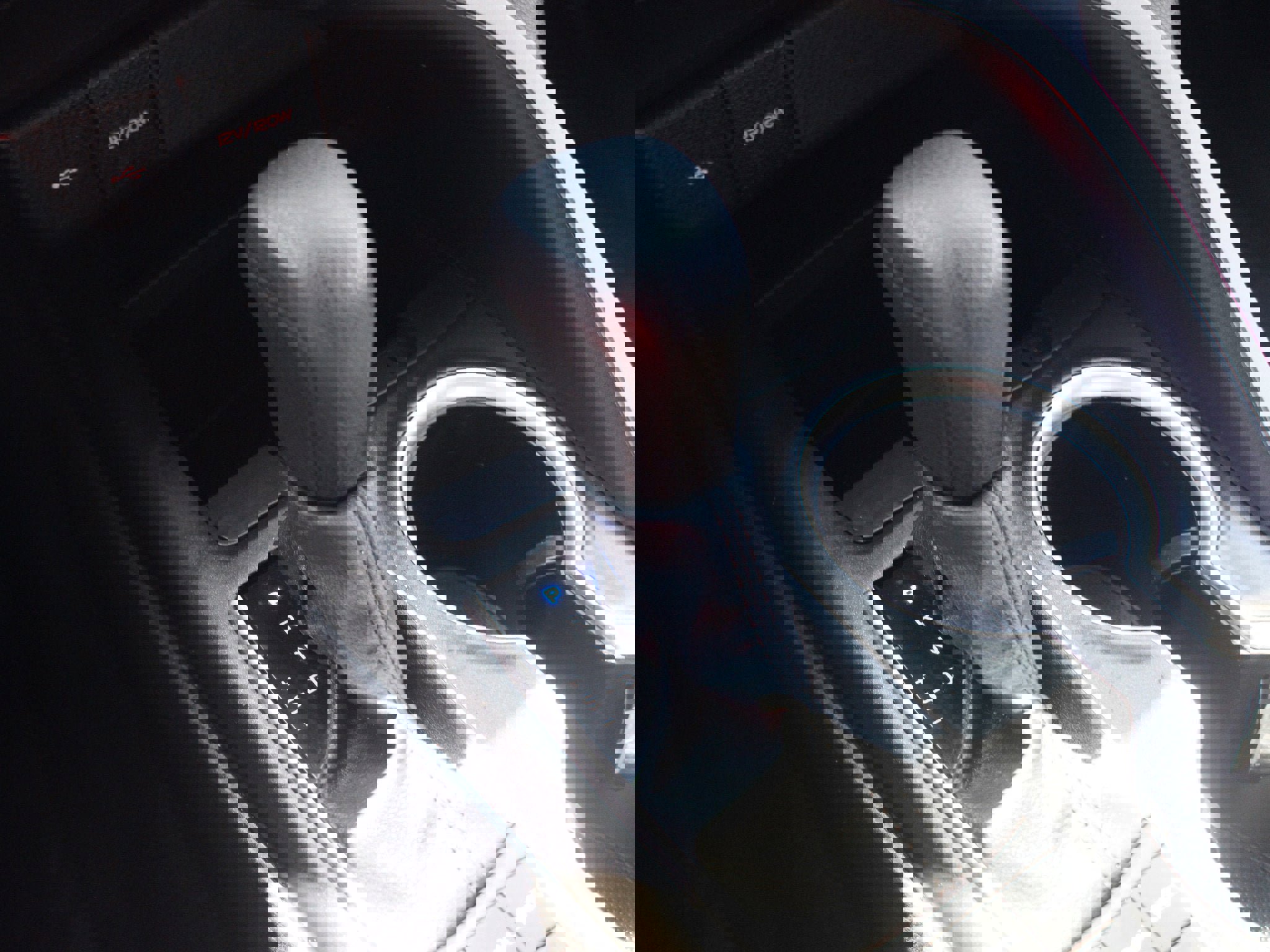 Used 2024 Toyota Camry LE FWD image 9