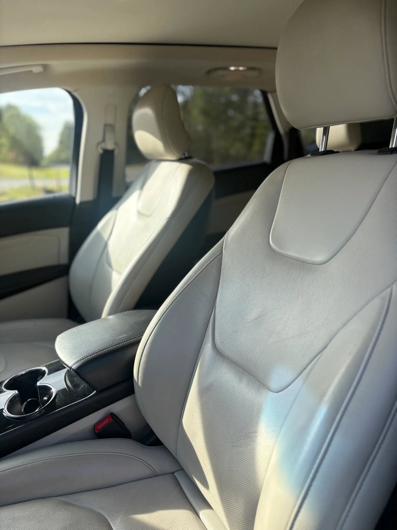Used 2018 Ford Edge Titanium w/ Equipment Group 301A FWD image 53