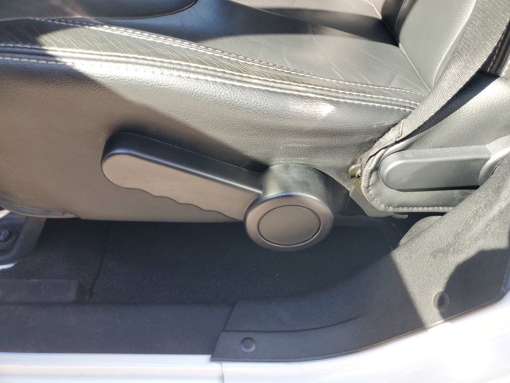 Used 2015 Jeep Wrangler Unlimited Sahara w/ Trailer Tow Group image 25