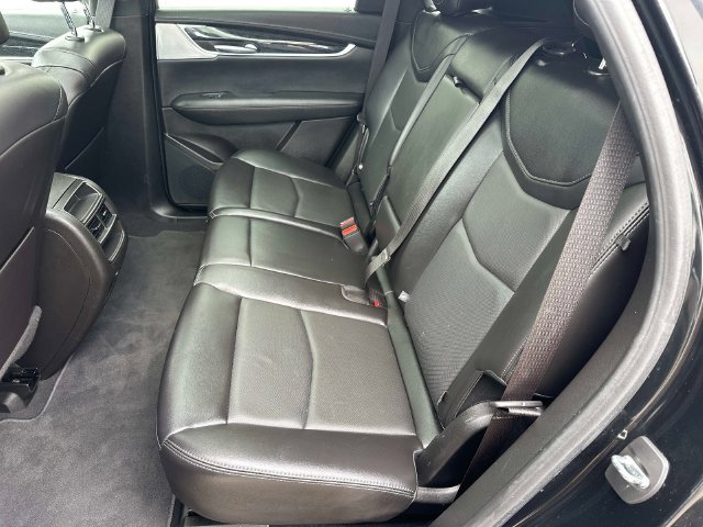 Used 2023 Cadillac XT5 Premium Luxury FWD image 13