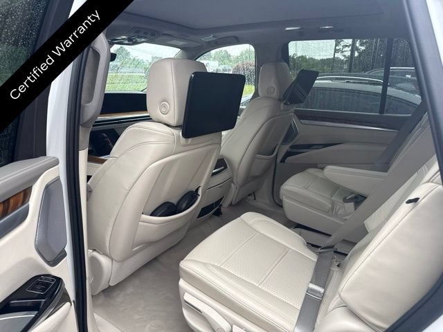 Certified 2025 Cadillac Escalade Sport Platinum AWD/4WD image 9