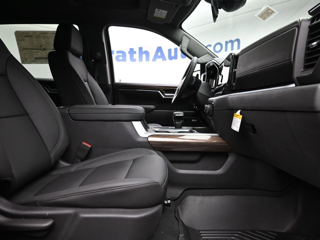 New 2026 Chevrolet Silverado 1500 LT Trail Boss w/ Convenience Package II image 7