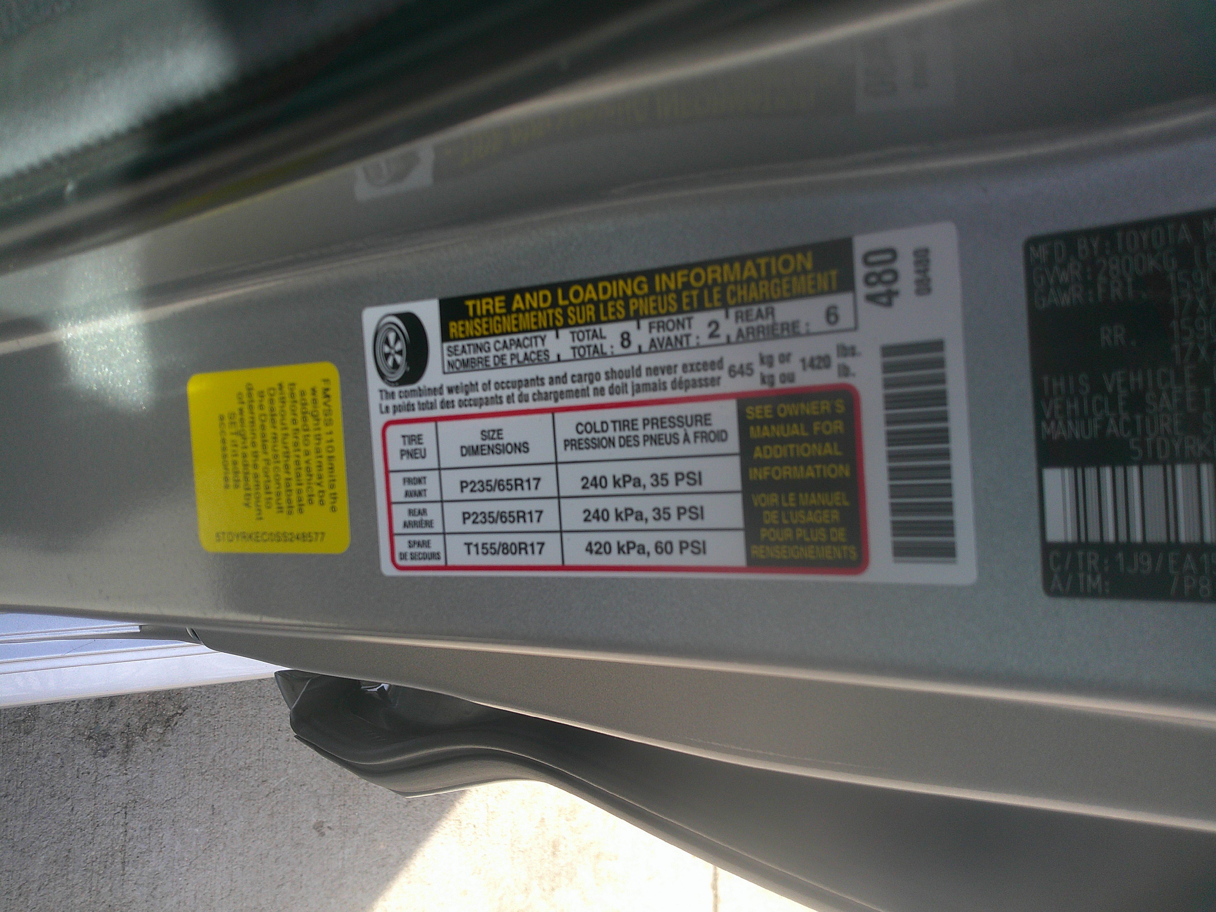 Used 2025 Toyota Sienna XLE image 37