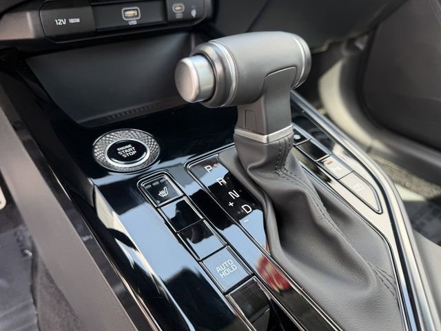Certified 2023 Kia Niro EX Touring image 25