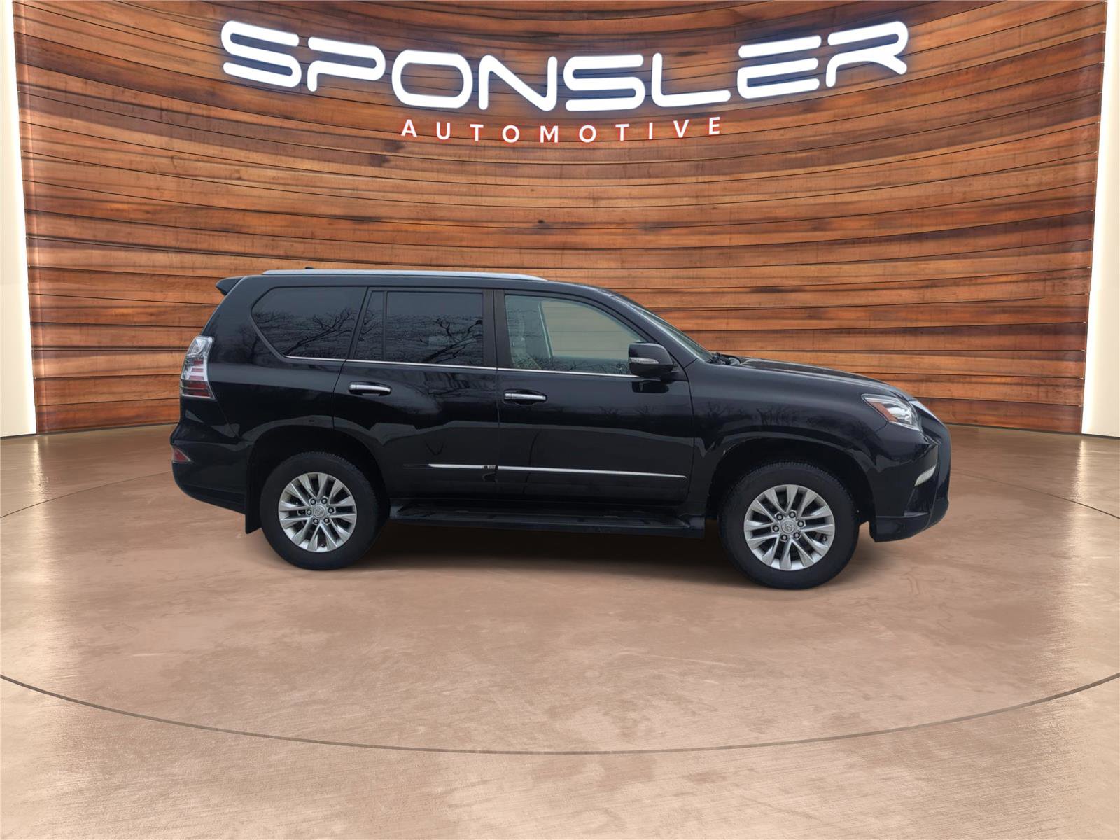 Used 2019 Lexus GX 460 Premium w/ Premium Package image 7
