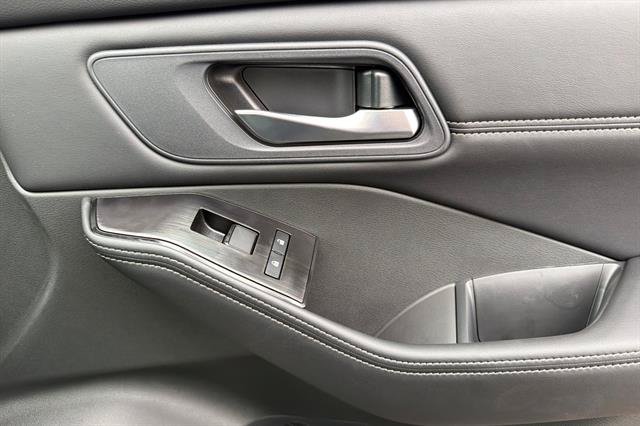 New 2026 Nissan Rogue Dark Armor FWD image 19