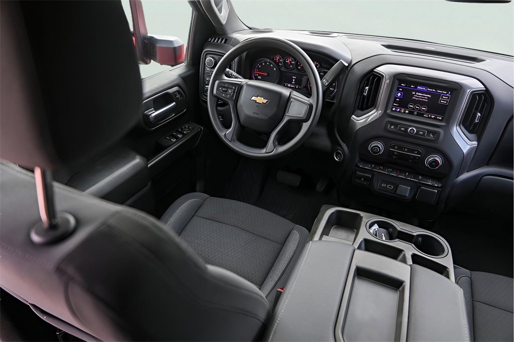 Certified 2024 Chevrolet Silverado 2500 Custom w/ Custom Value Package image 28