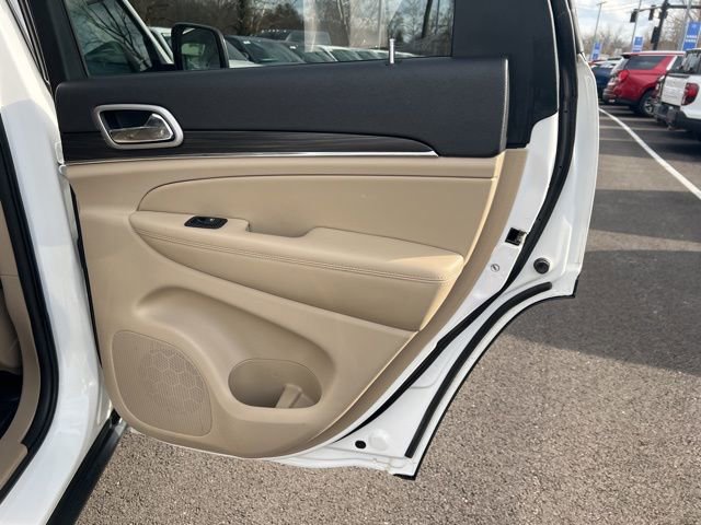 Used 2019 Jeep Grand Cherokee Limited w/ Luxury Group II AWD/4WD image 27