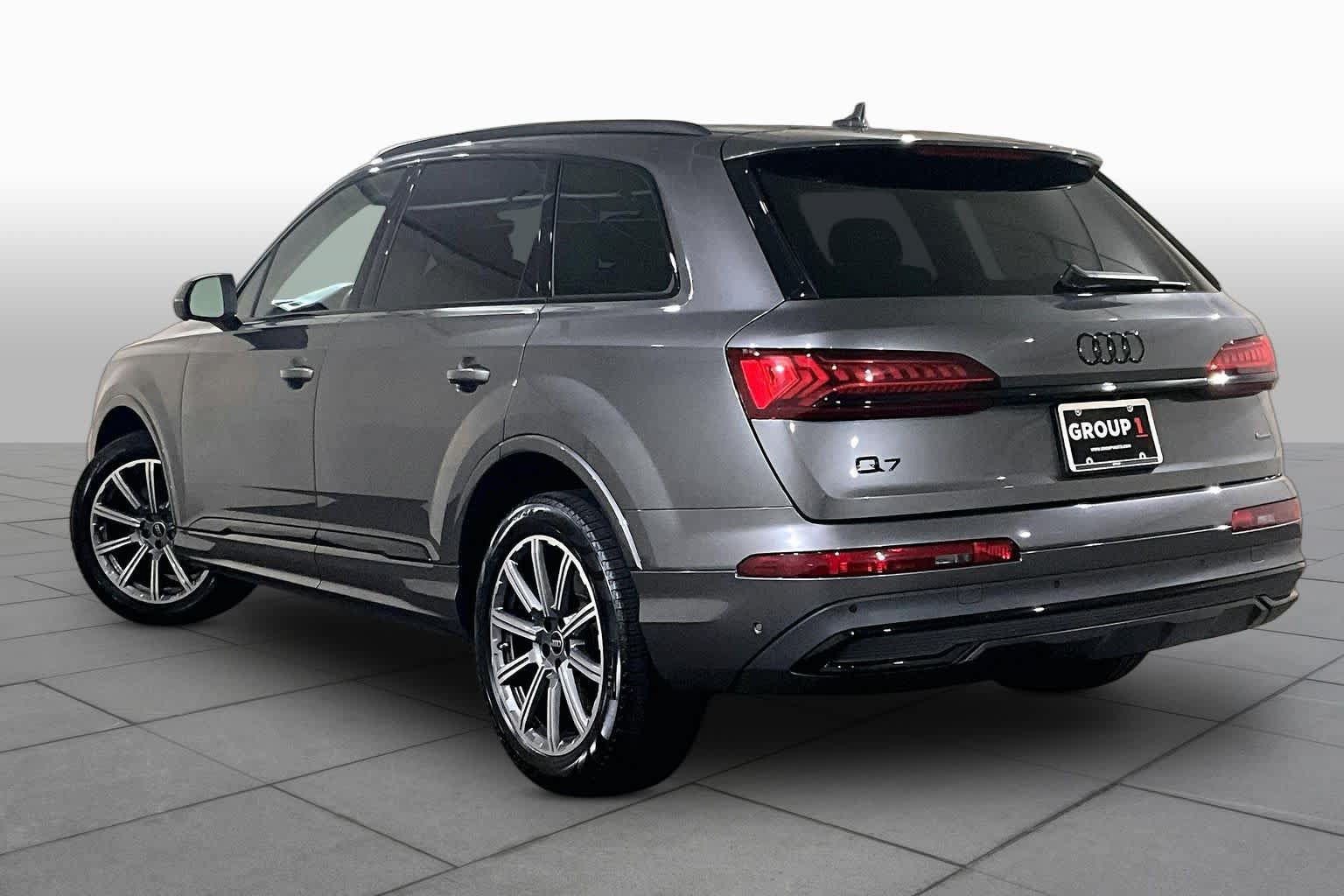 Used 2023 Audi Q7 2.0T Premium Plus w/ Premium Plus Package AWD/4WD image 11