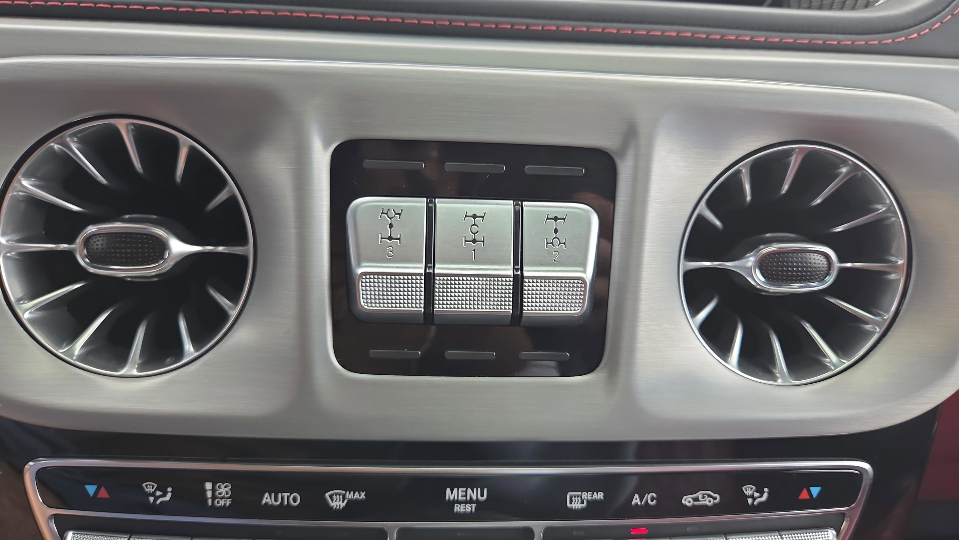 Certified 2022 Mercedes-Benz G 63 AMG 4MATIC image 30