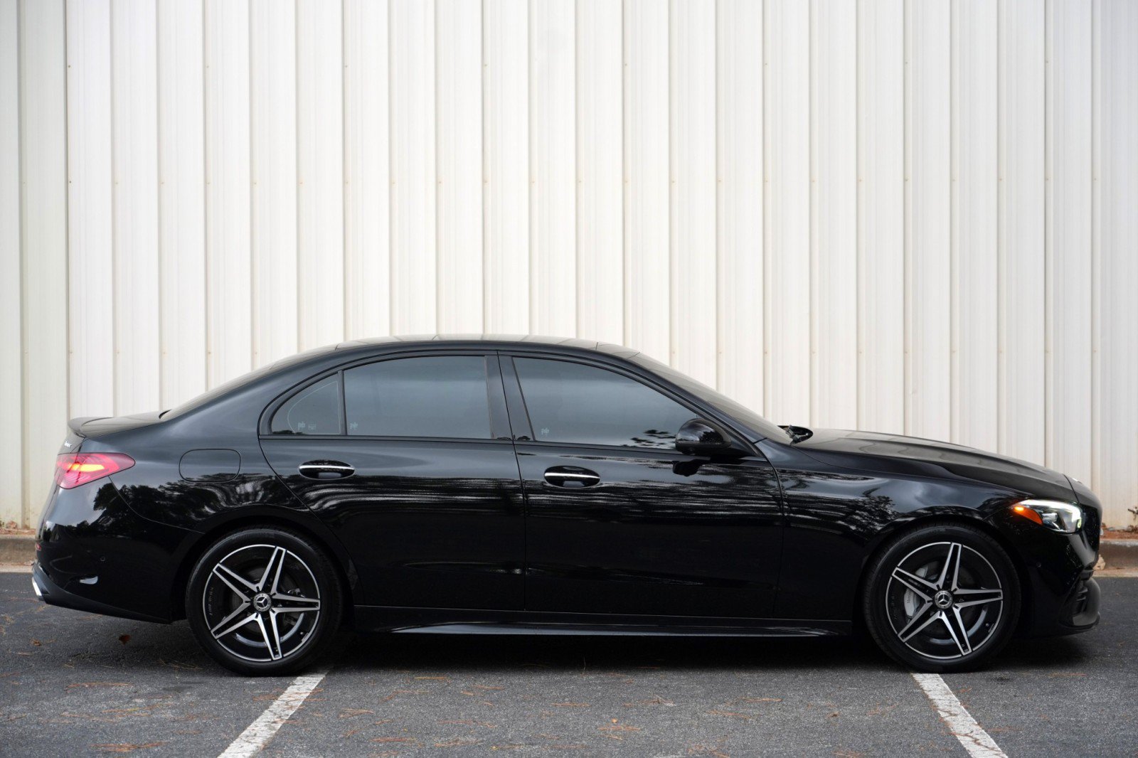 Used 2025 Mercedes-Benz C 300 4MATIC Sedan w/ AMG Line w/ Night Package image 55