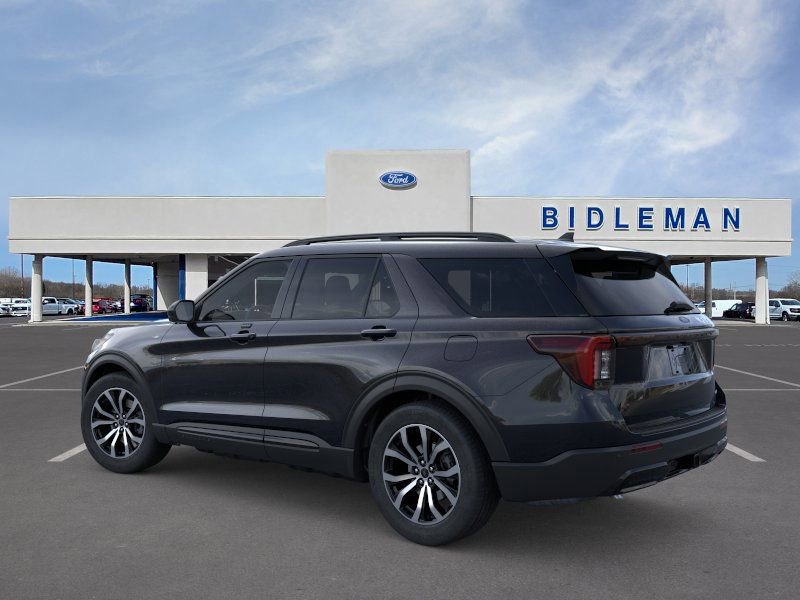New 2026 Ford Explorer ST-Line AWD/4WD image 4
