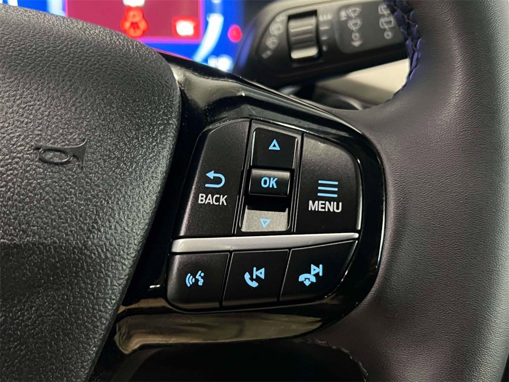 Used 2022 Ford Escape SEL w/ Technology Package image 25