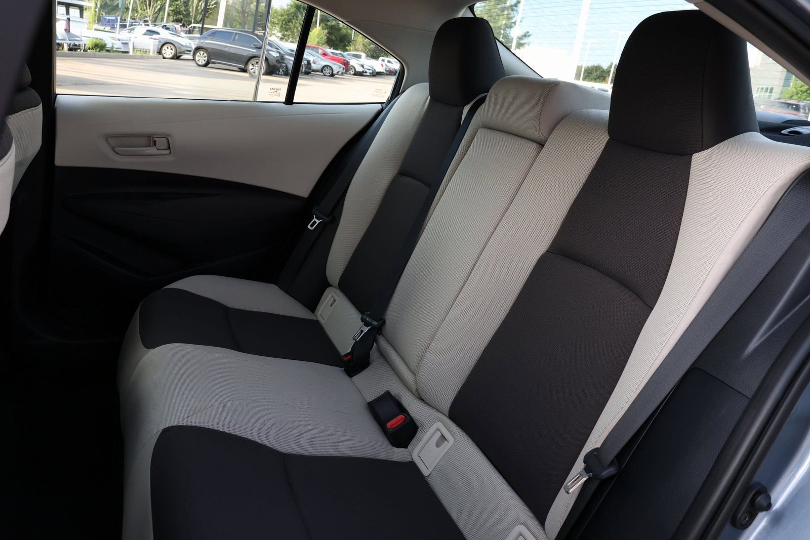 Used 2024 Toyota Corolla LE image 26