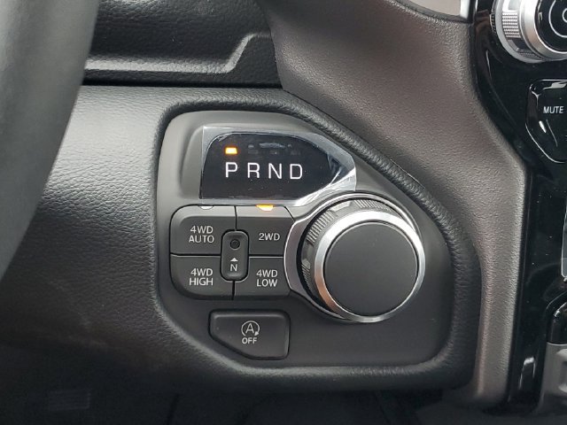 New 2026 RAM 1500 Big Horn AWD/4WD image 23