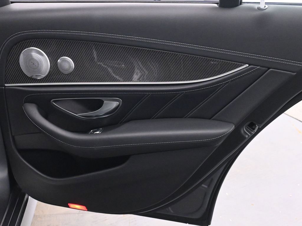 Used 2018 Mercedes-Benz E 63 AMG S image 21
