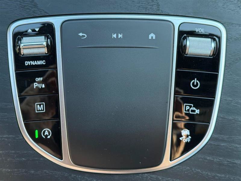 Used 2023 Mercedes-Benz GLC 300 4MATIC Coupe image 13