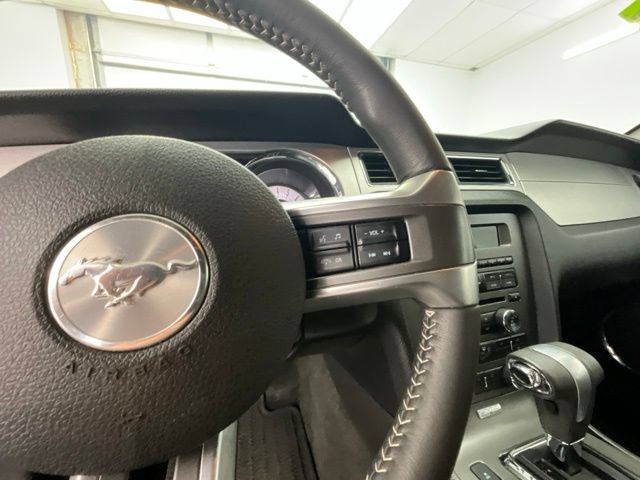 Used 2012 Ford Mustang Premium RWD image 16