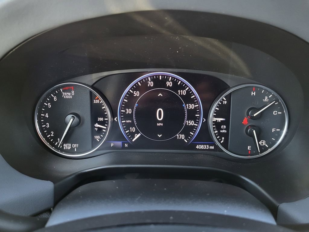 Used 2024 Buick Enclave Premium image 11