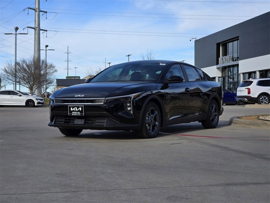New 2026 Kia K4 LXS image 2