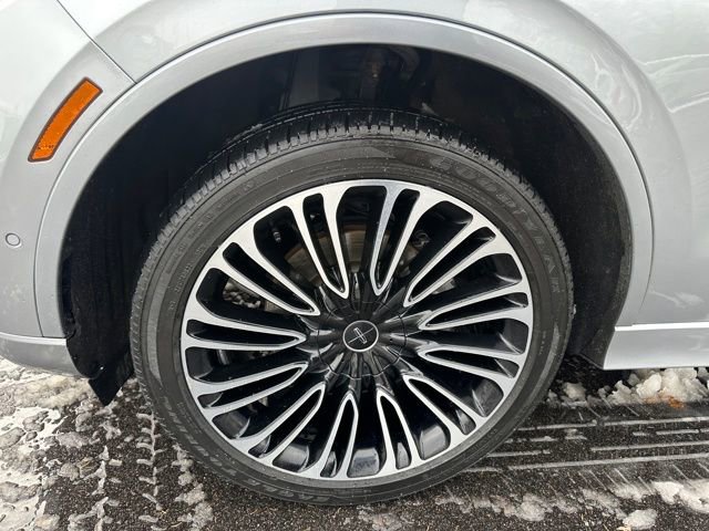 Certified 2023 Lincoln Aviator Black Label image 37